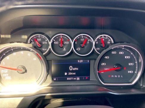 Used 2021 Chevrolet Silverado 1500 LT Trail Boss w/ LT Trail Boss Premium Package AWD/4WD image 25