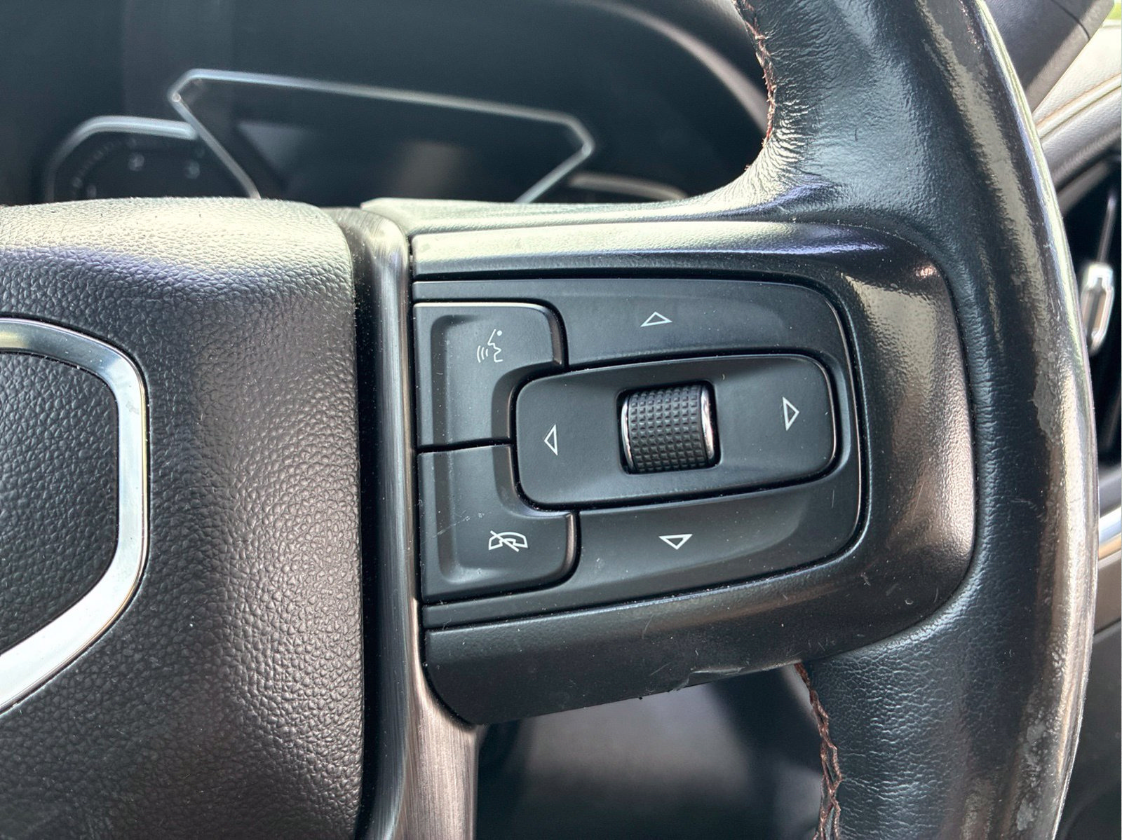 Used 2020 GMC Sierra 2500 AT4 w/ AT4 Premium Package AWD/4WD image 15