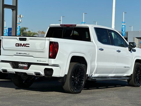 New 2026 GMC Sierra 1500 Denali w/ Technology Package AWD/4WD image 5