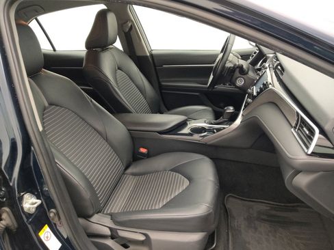 Used 2018 Toyota Camry SE image 21