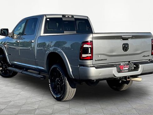 Used 2022 RAM 3500 Laramie w/ Night Edition AWD/4WD image 4
