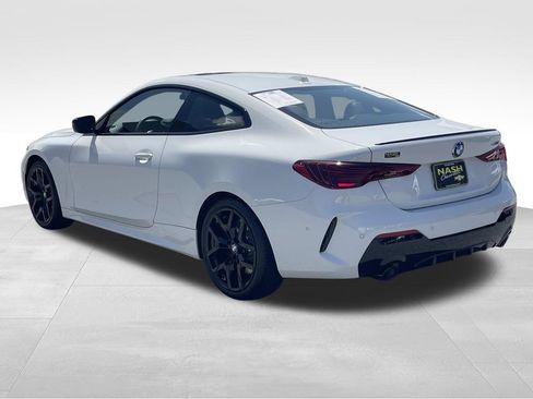 Used 2026 BMW 430i Coupe w/ M Sport Package RWD image 5