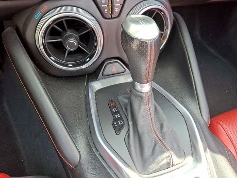 Used 2016 Chevrolet Camaro SS RWD image 12