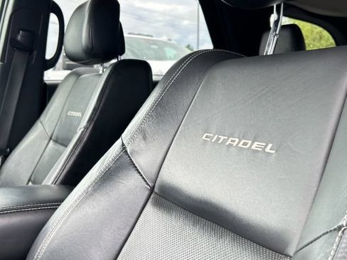 Used 2018 Dodge Durango Citadel w/ Technology Group AWD/4WD image 36