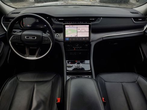 Used 2022 Jeep Grand Cherokee L Limited image 14