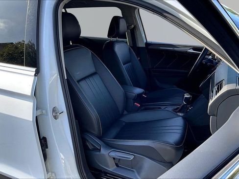 Used 2024 Volkswagen Tiguan Wolfsburg Edition image 27