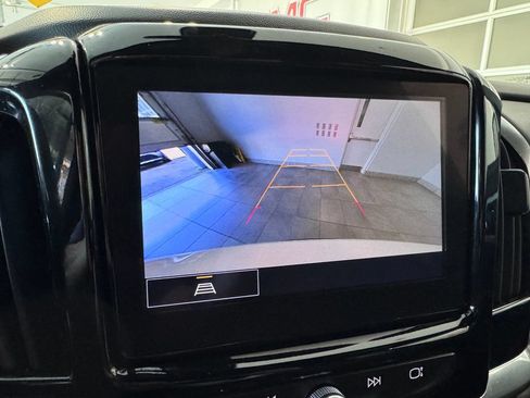 Certified 2023 Chevrolet Traverse LT w/ LPO, Floor Liner Package AWD/4WD image 20