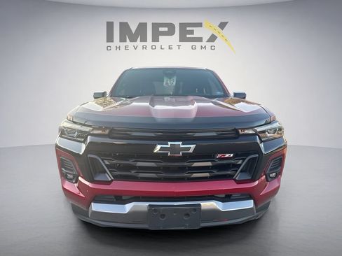 Used 2024 Chevrolet Colorado Z71 w/ Advanced Trailering Package AWD/4WD image 8