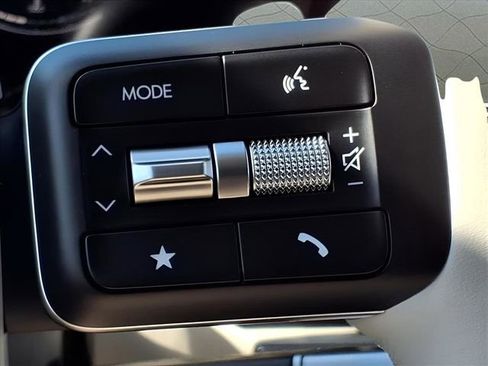 New 2026 Hyundai Santa Fe SE image 21