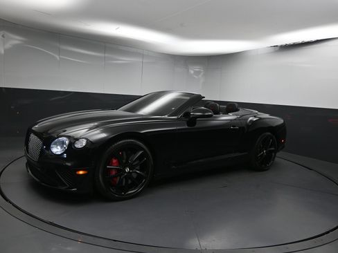 Used 2020 Bentley Continental GT image 4