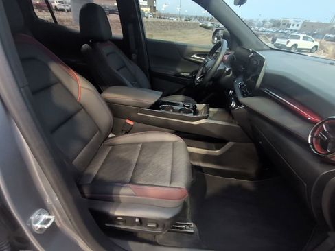 Used 2025 Chevrolet Equinox RS w/ Safety and Technology Package image 32