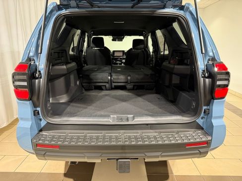 New 2026 Toyota 4Runner SR5 image 12