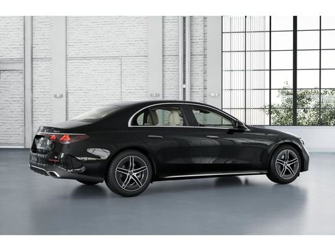 New 2026 Mercedes-Benz E 350 4MATIC Sedan image 19