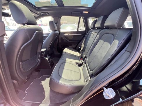 Used 2021 BMW X1 xDrive28i AWD/4WD image 17