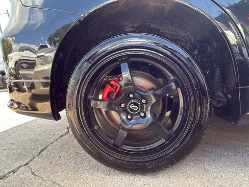 Used 2010 Toyota Matrix image 24