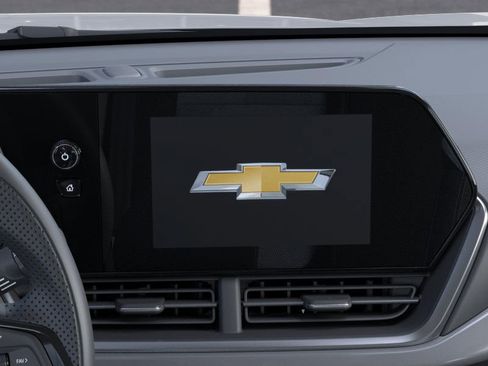 New 2026 Chevrolet Trax LS image 28