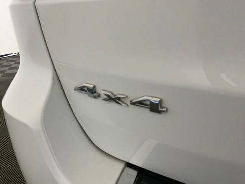 Used 2020 Jeep Grand Cherokee Limited AWD/4WD image 16