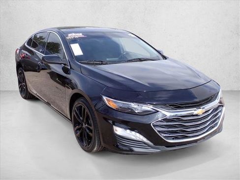 Used 2021 Chevrolet Malibu LT w/ Midnight Edition image 6