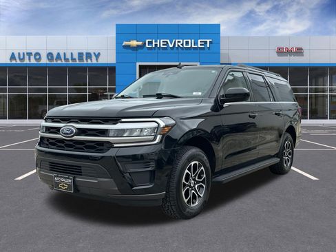 Used 2024 Ford Expedition Max XLT AWD/4WD image 1