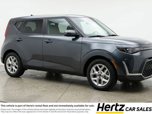 Used 2025 Kia Soul LX w/ LX Technology Package image 1