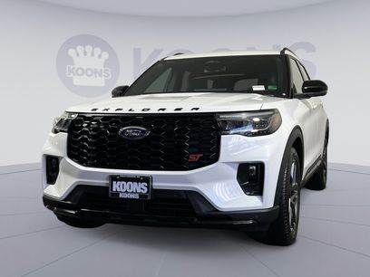 Used 2025 Ford Explorer ST