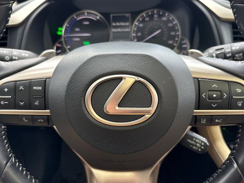 Certified 2022 Lexus RX 450hL AWD w/ Premium Package image 28