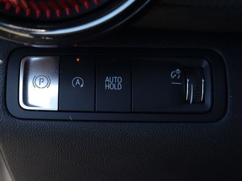 Used 2025 Chevrolet Equinox RS w/ Convenience Package III FWD image 20