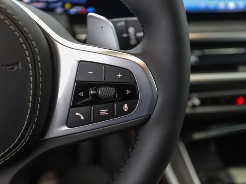 New 2026 BMW X5 xDrive40i w/ Executive Package image 13