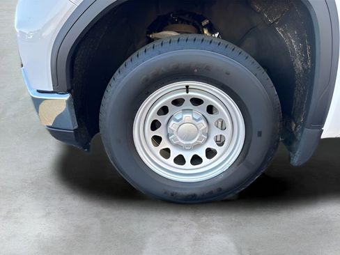 Used 2024 GMC Sierra 1500 Pro w/ Pro Value Package image 48