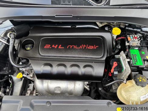 Used 2018 Jeep Compass Sport image 11