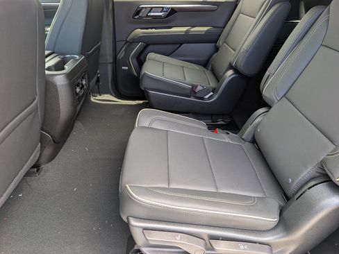 New 2026 Chevrolet Suburban Premier w/ LPO, Get Active Package RWD image 17