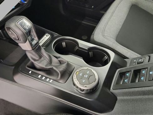 New 2025 Ford Bronco 4-Door AWD/4WD image 14