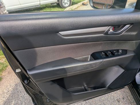 Used 2018 MAZDA CX-5 Sport AWD/4WD image 19