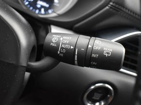 Used 2025 MAZDA CX-5 AWD 2.5 S w/ Select Package image 26