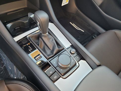 New 2026 MAZDA MAZDA3 2.5 Turbo Sedan w/Premium Plus image 26