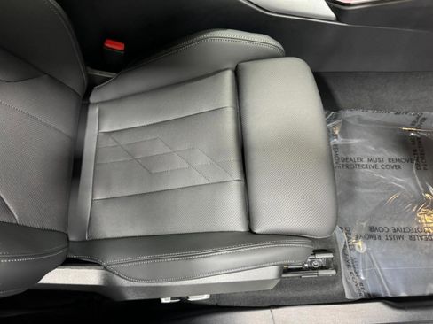 Certified 2025 BMW X3 xDrive30i w/ Premium Package image 18