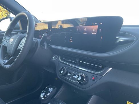 New 2026 Buick Envista Preferred w/ Advanced Safety Package image 30