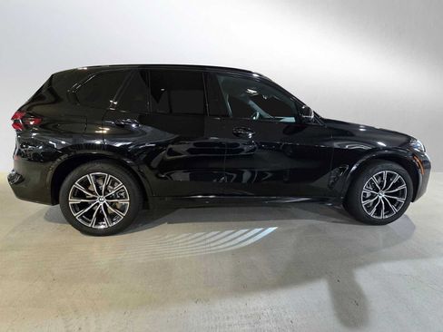 Used 2026 BMW X5 xDrive50e w/ M Sport Package AWD/4WD image 2