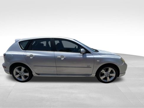 Used 2006 MAZDA MAZDA3 s w/ Appearance Pkg FWD image 4