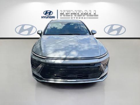 New 2026 Hyundai Sonata SEL FWD image 2
