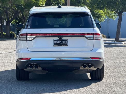 New 2026 Lincoln Aviator Reserve AWD/4WD image 6