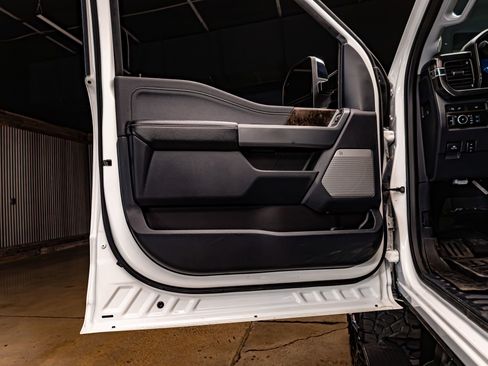 Used 2024 Ford F350 Lariat w/ Lariat Ultimate Package image 31