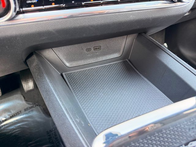 Used 2025 Chevrolet Equinox RS w/ Safety and Technology Package AWD/4WD image 21