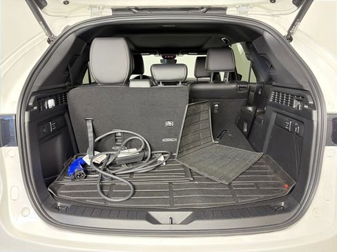 Used 2025 MAZDA CX-90 Plug-In Hybrid w/ Premium Plus image 27