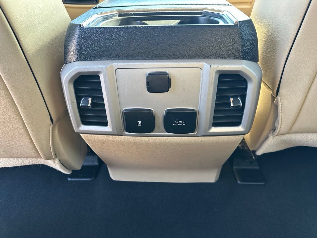 Used 2019 Ford F350 Lariat w/ Chrome Package AWD/4WD image 14
