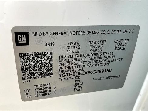 Used 2019 GMC Sierra 1500 SLT RWD image 35