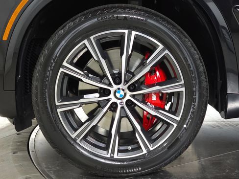 Used 2026 BMW X5 xDrive40i w/ Executive Package AWD/4WD image 7