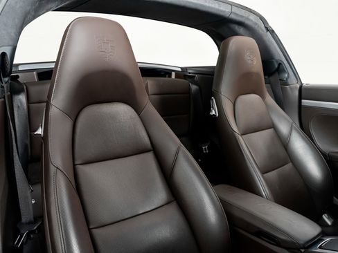 Used 2019 Porsche 911 Targa 4 GTS image 28