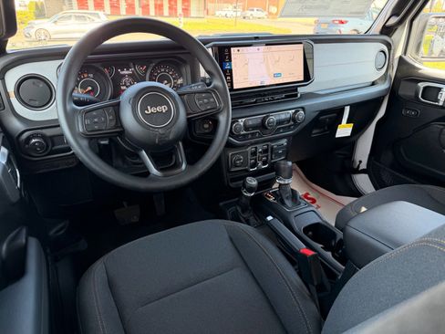 New 2026 Jeep Gladiator Sport AWD/4WD image 5