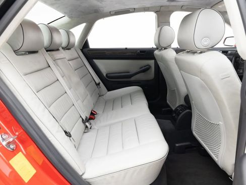Used 2003 Audi RS 6 AWD/4WD image 38